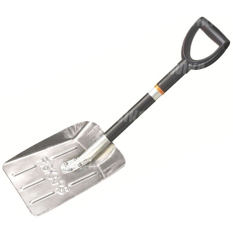 Fiskars Lengvas automobilinis sniego kastuvas 141020
