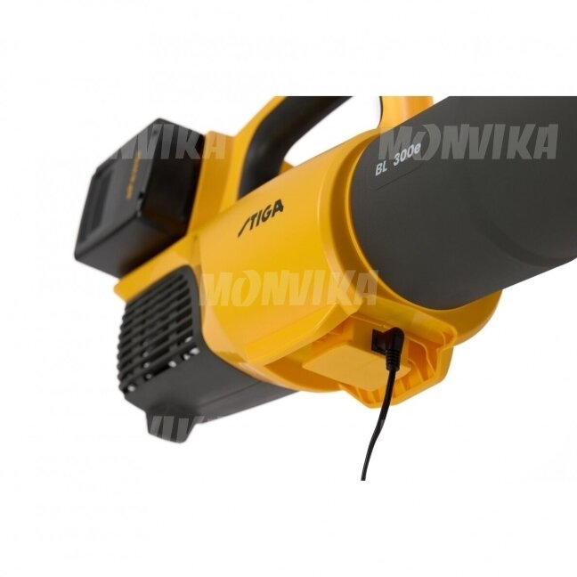STIGA BL 300e Kit – akumuliatorinis lapų pūstuvas su akumuliatoriais ir įkrovikliu 4